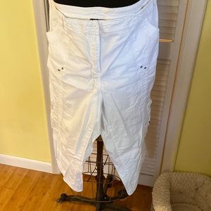 Style &co white capris with ties on the bottom.Size 22